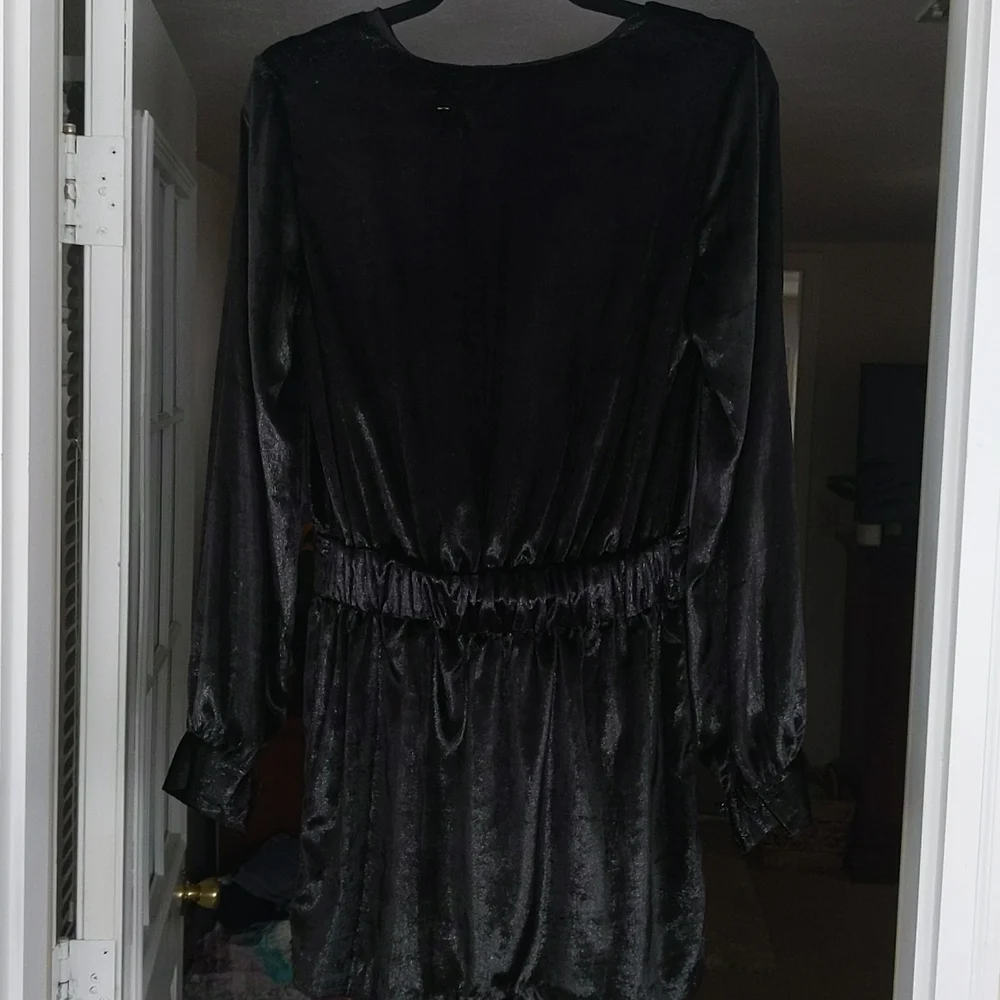 FRAME Black velvet sparkle long sleeve dress - Picture 3 of 4